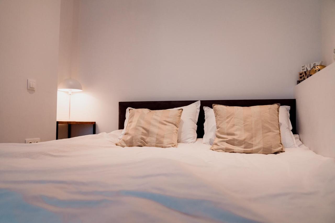 Garden Apartament Petrila Εξωτερικό φωτογραφία
