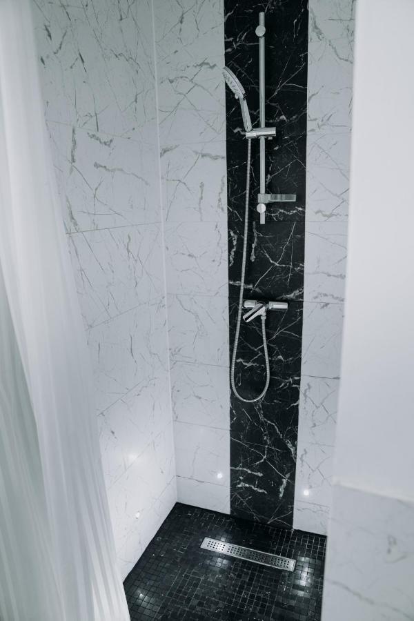 Garden Apartament Petrila Εξωτερικό φωτογραφία
